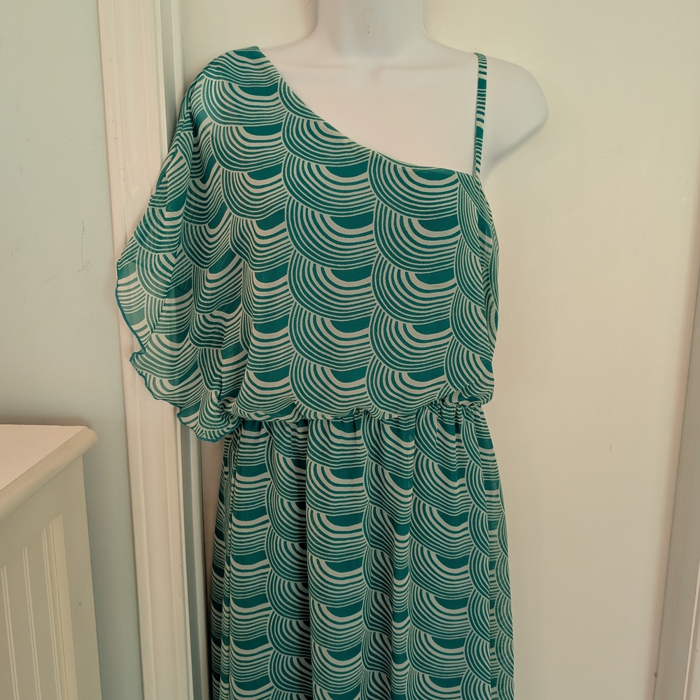 Elegant Teal Wave Pattern One-Shoulder Dress